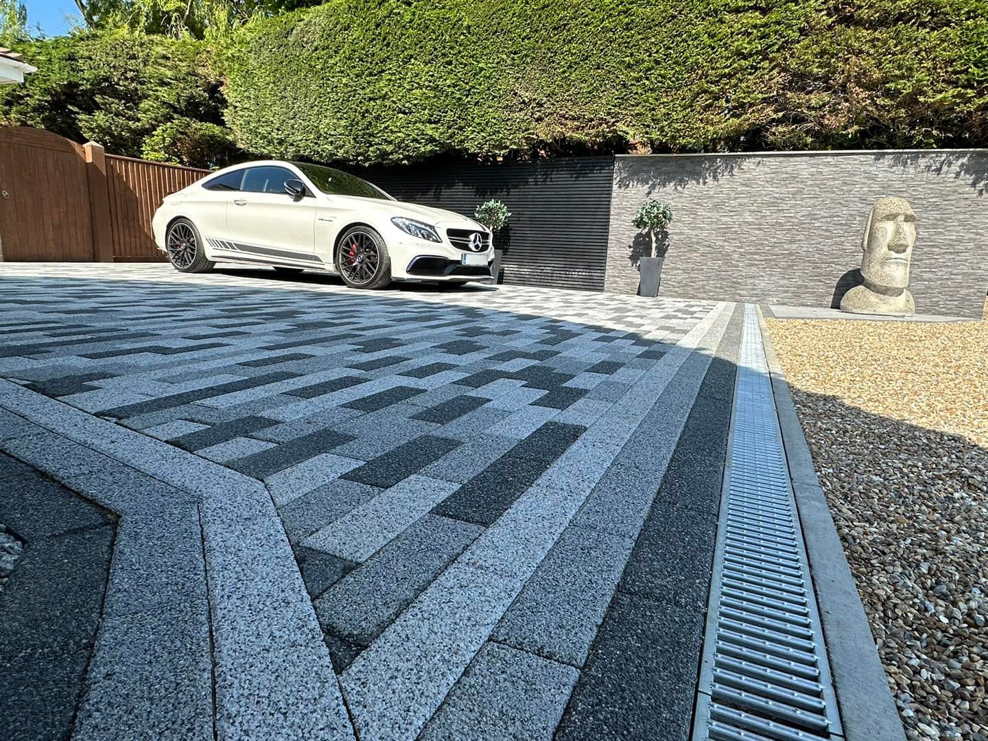 Brett Invicta Granite Driveway Paving - Image 6