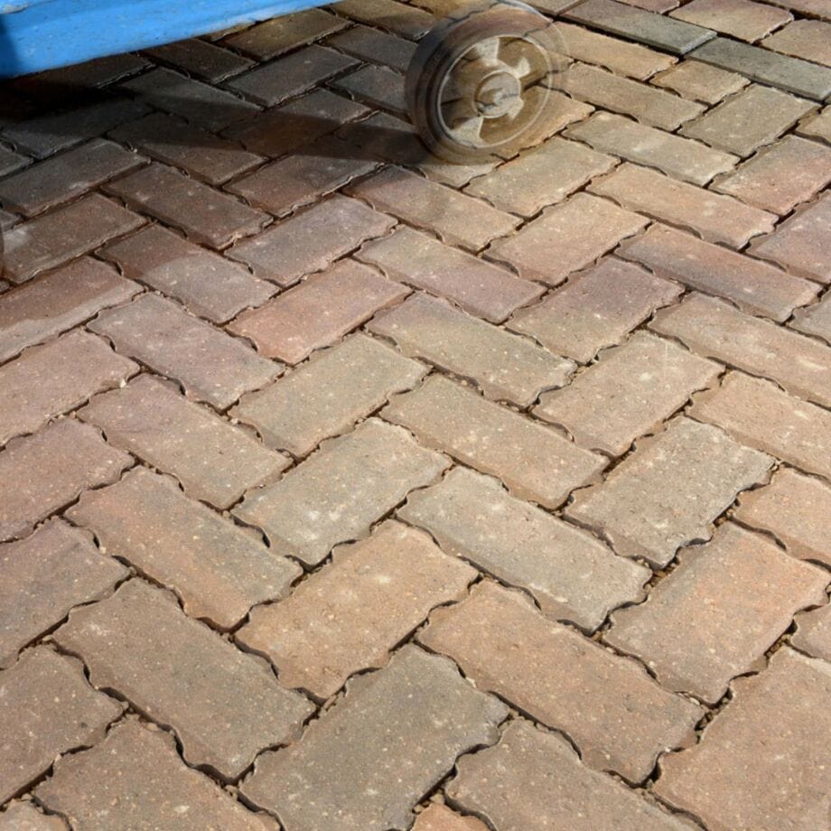 Brett Omega Flow Permeable Driveway Block Paving, 200 x 100 - Burnt Oak - Image 2