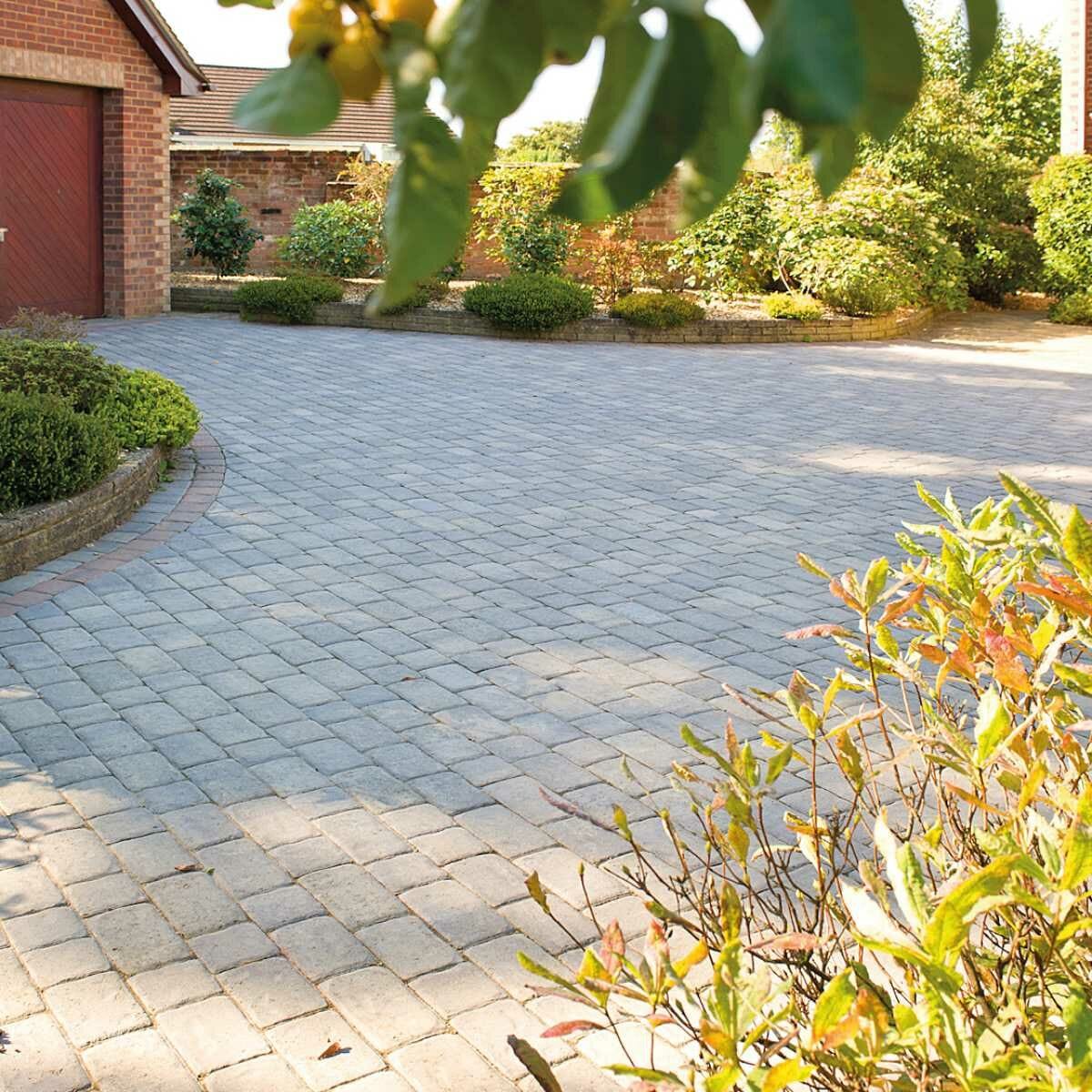 Brett Regatta TRIO Driveway Block Paving - Silver Haze