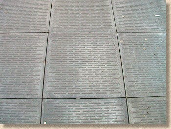 BS Eaton 600x600x38mm Barfaced Natural Paving Slab