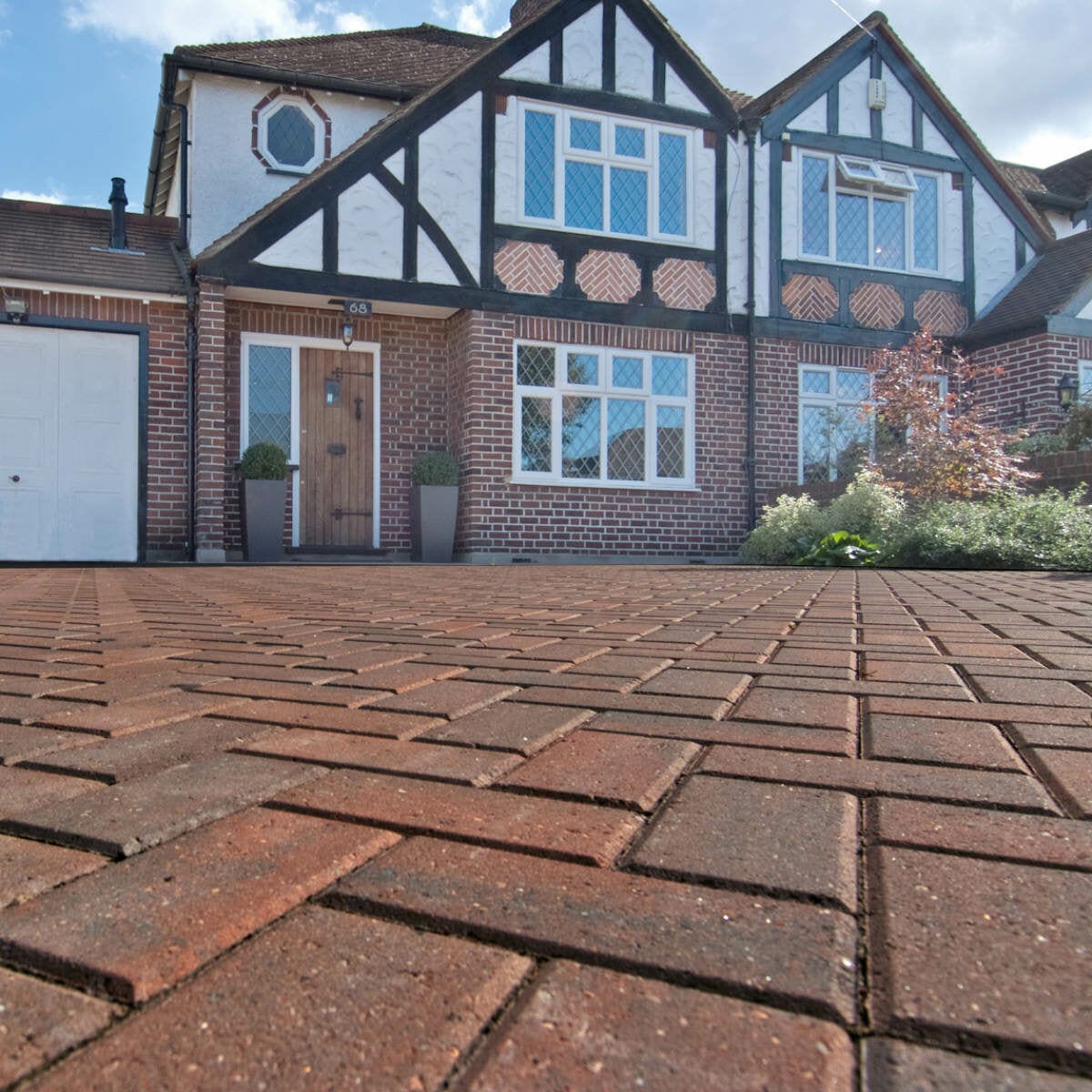 Brett Omega Block Paving, 200 x 100 - Burnt Oak - Image 2