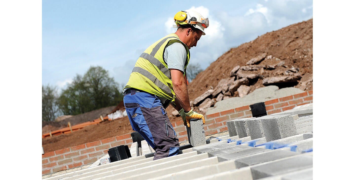 F P McCann Concrete Slip Brick (for 150mm Floor Beam) 380 x 100 x 40mm - Image 6