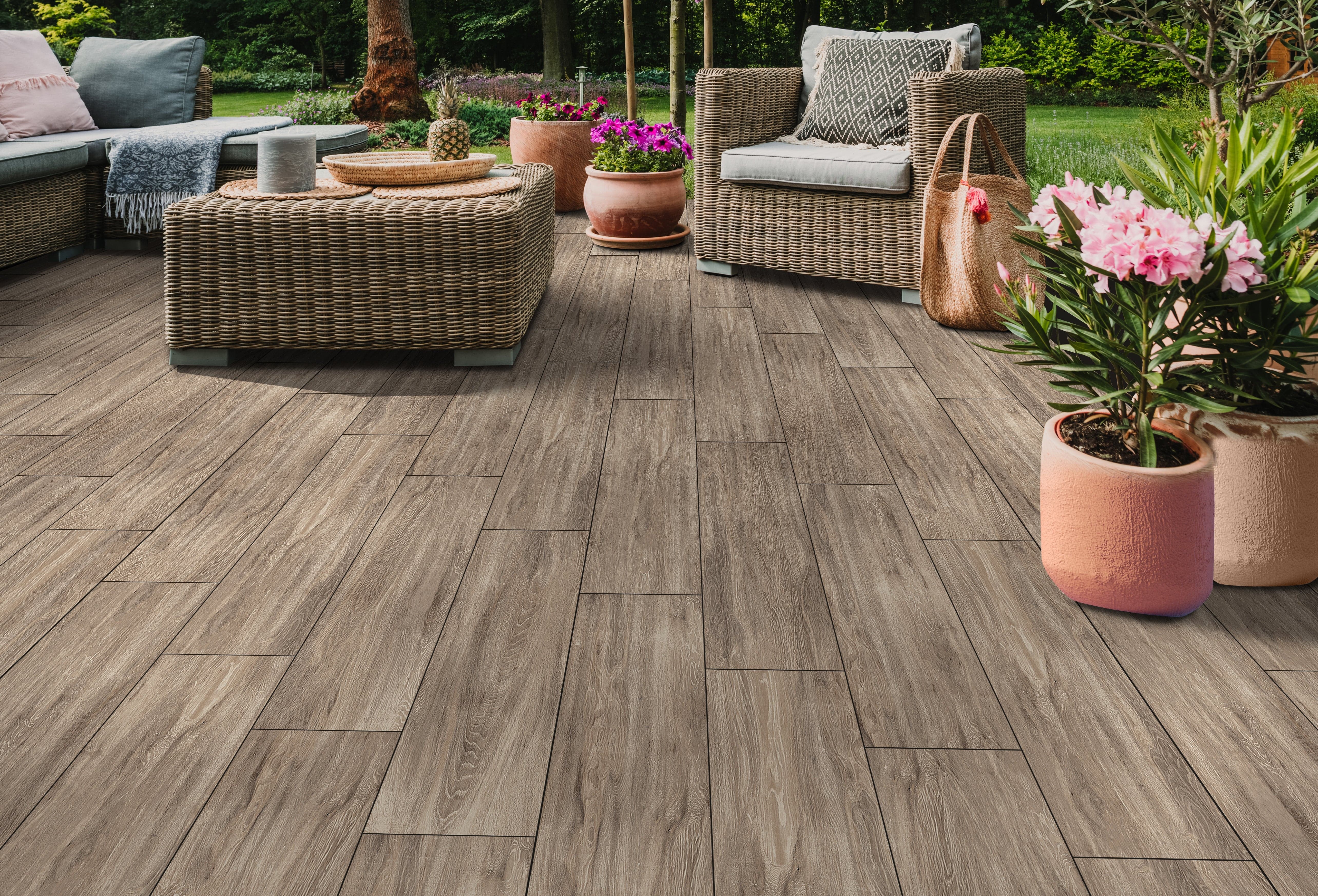 NEW Bradstone Heartwood Porcelain Paving Slabs In Brown